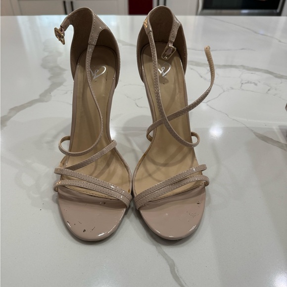 Windsor Adele- 165 Natural Heels Women’s Size 7 1/2 - Picture 2 of 4